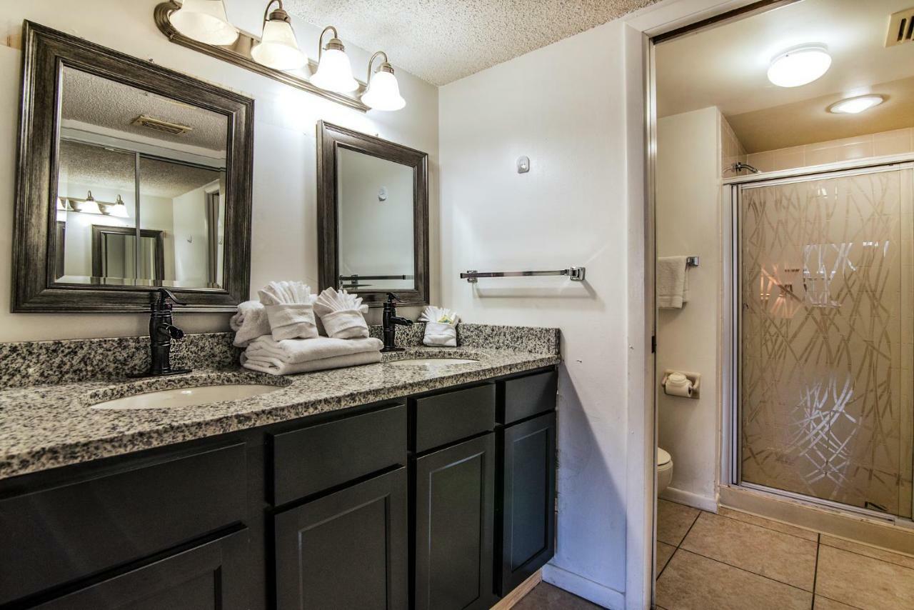 Luxury Shorewalk Water Front 2 Bedroom 2 Bathroom 3Mins Img 5 Mins Beach Bradenton Beach Exterior photo